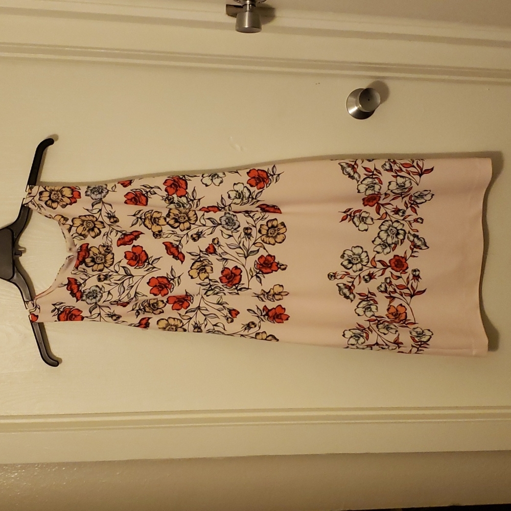 Ivanka Trump Flowerful midi dress, size 10.